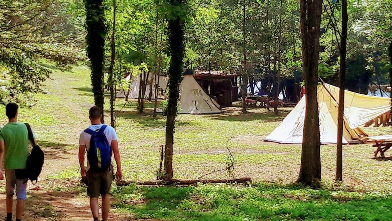 Robinson Camp Kupa - Juratovicki Brig Netretic Exterior foto